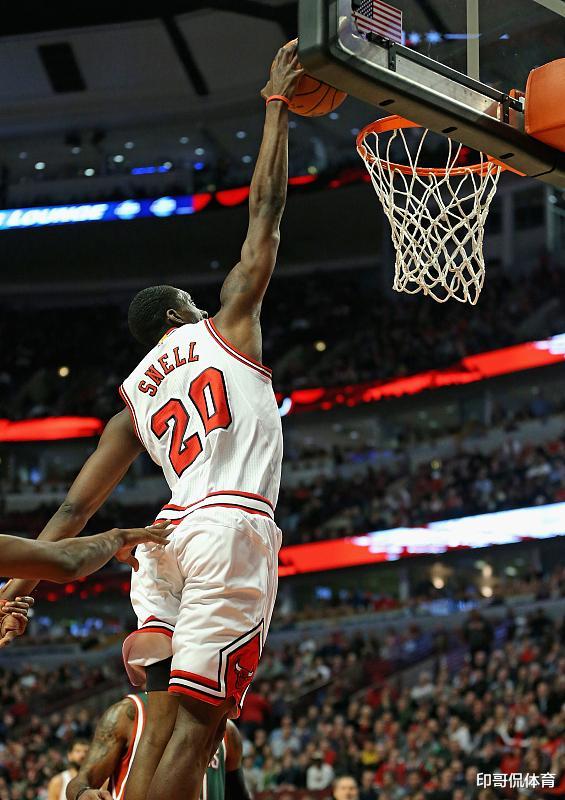 关于里程碑夜!波特兰开拓者队长鼓劲,意甲关键时刻刷纪录,话题不断,资深球员宣示担当的信息 关于里程碑夜!波特兰开拓者队长鼓劲,意甲关键时刻刷纪录,话题不断,资深球员宣示担当的信息